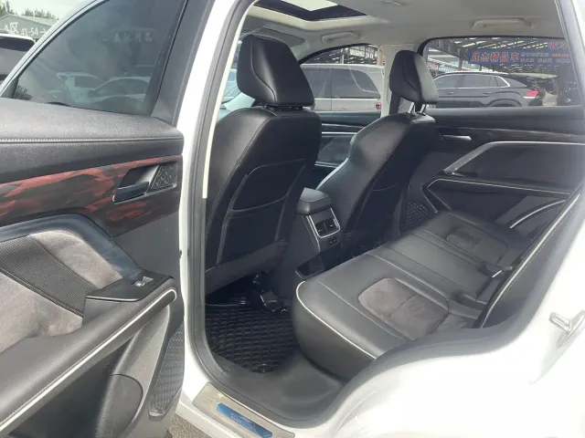 Haval H6 — Фото автомобиля 15