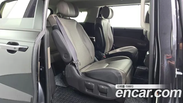 Kia Carnival 4th Gen — Фото автомобиля 18