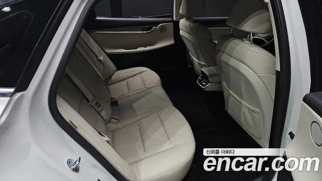 Hyundai Grandeur Grandeur (New) Hybrid — Фото автомобиля 18