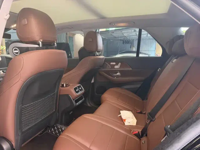 Mercedes-Benz GLE-Class — Фото автомобиля 2