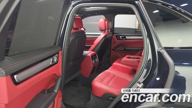 Porsche Cayenne PO536 — Фото автомобиля 17