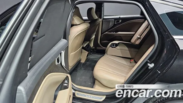 Kia K8 Hybrid — Фото автомобиля 30