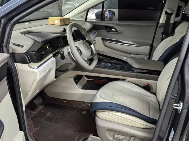 Hyundai Custo — Фото автомобиля 5