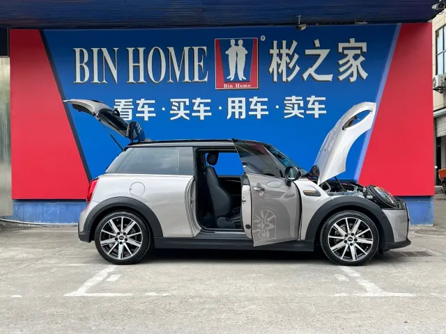 MINI Hatch — Фото автомобиля 6