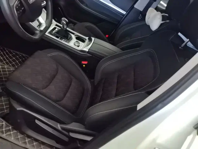 Jetour X70 — Фото автомобиля 14