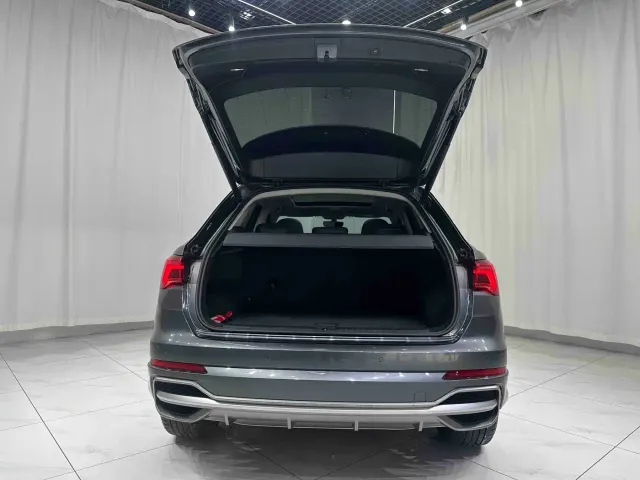 Audi Q3 — Фото автомобиля 18
