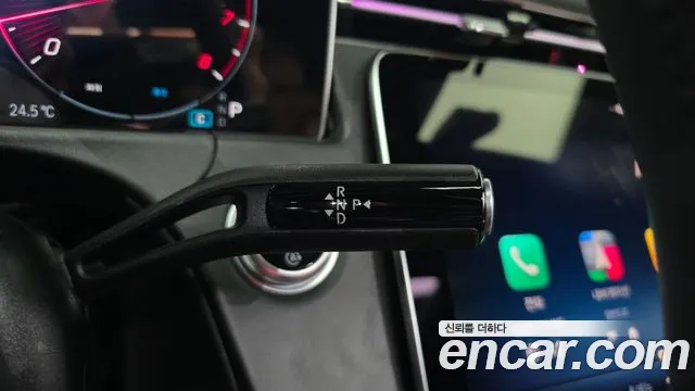Mercedes-Benz E-Class — Фото автомобиля 2