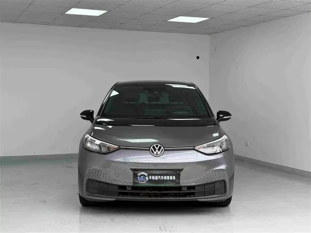 Volkswagen ID.3 — Фото автомобиля 2
