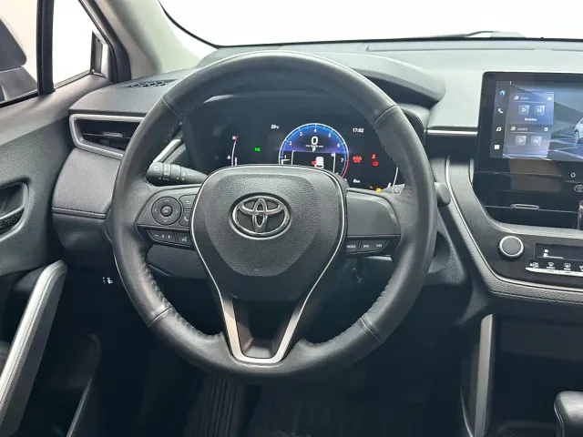 Toyota Frontlander — Фото автомобиля 10