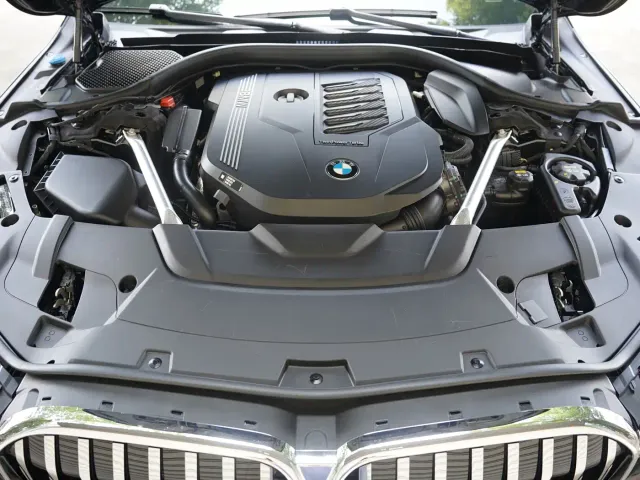 BMW 7 Series — Фото автомобиля 22