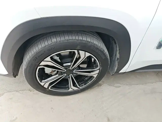 Geely Galaxy L7 — Фото автомобиля 22