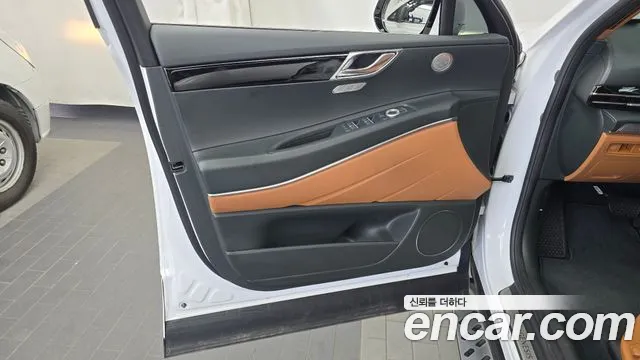 Genesis GV80 3.5T Бензин AWD — Фото автомобиля 18