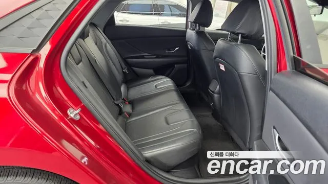 Hyundai AVANTE Smart — Фото автомобиля 12