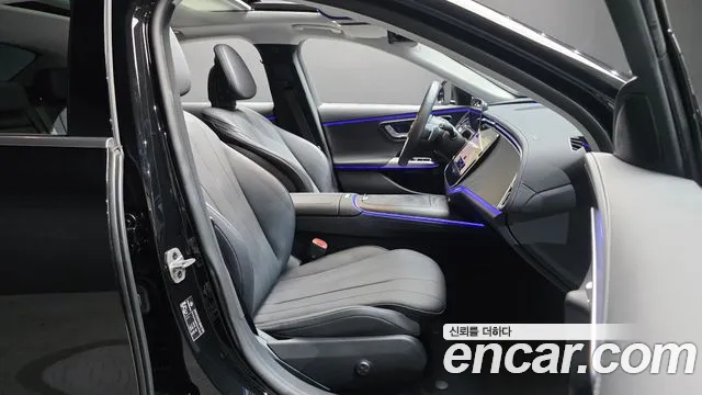 Mercedes-Benz E-Class — Фото автомобиля 26
