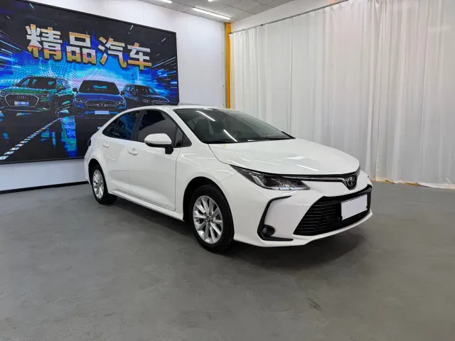 Toyota Corolla — Фото автомобиля 2