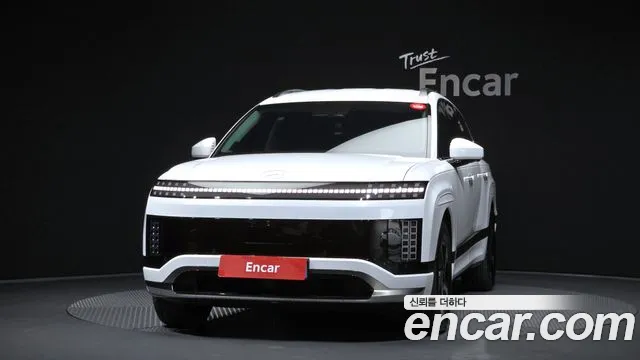 Hyundai Ioniq 9 — Фото автомобиля 3