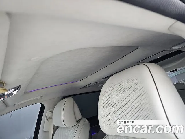 Genesis G90 Бензин 3.5 турбо AWD — Фото автомобиля 12