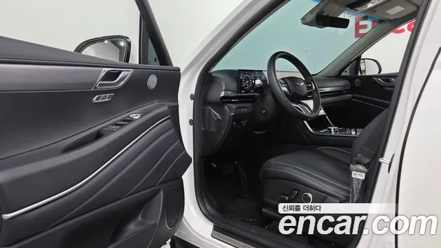 Genesis GV80 — Фото автомобиля 16