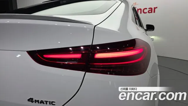 Mercedes-Benz GLE-Class — Фото автомобиля 8