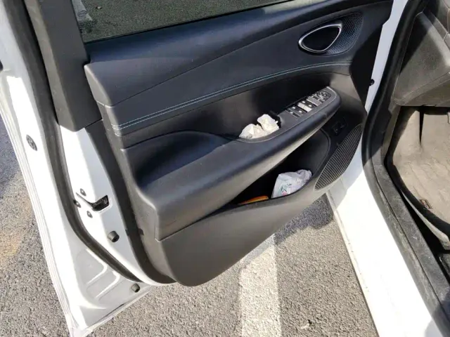 BYD Seal 05 DM-i — Фото автомобиля 7