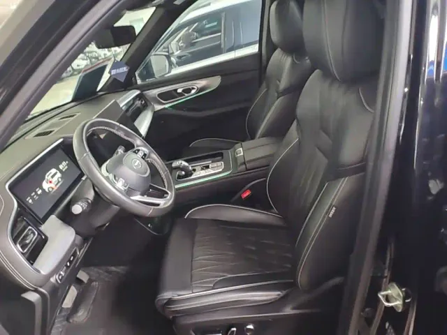 GAC Trumpchi GS8 — Фото автомобиля 14