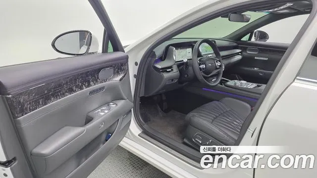 Genesis G90 Бензин 3.5 Turbo e-S/C AWD — Фото автомобиля 3