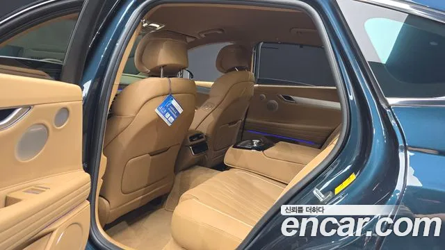 Genesis G80 Бензин 2.5 турбо AWD — Фото автомобиля 11