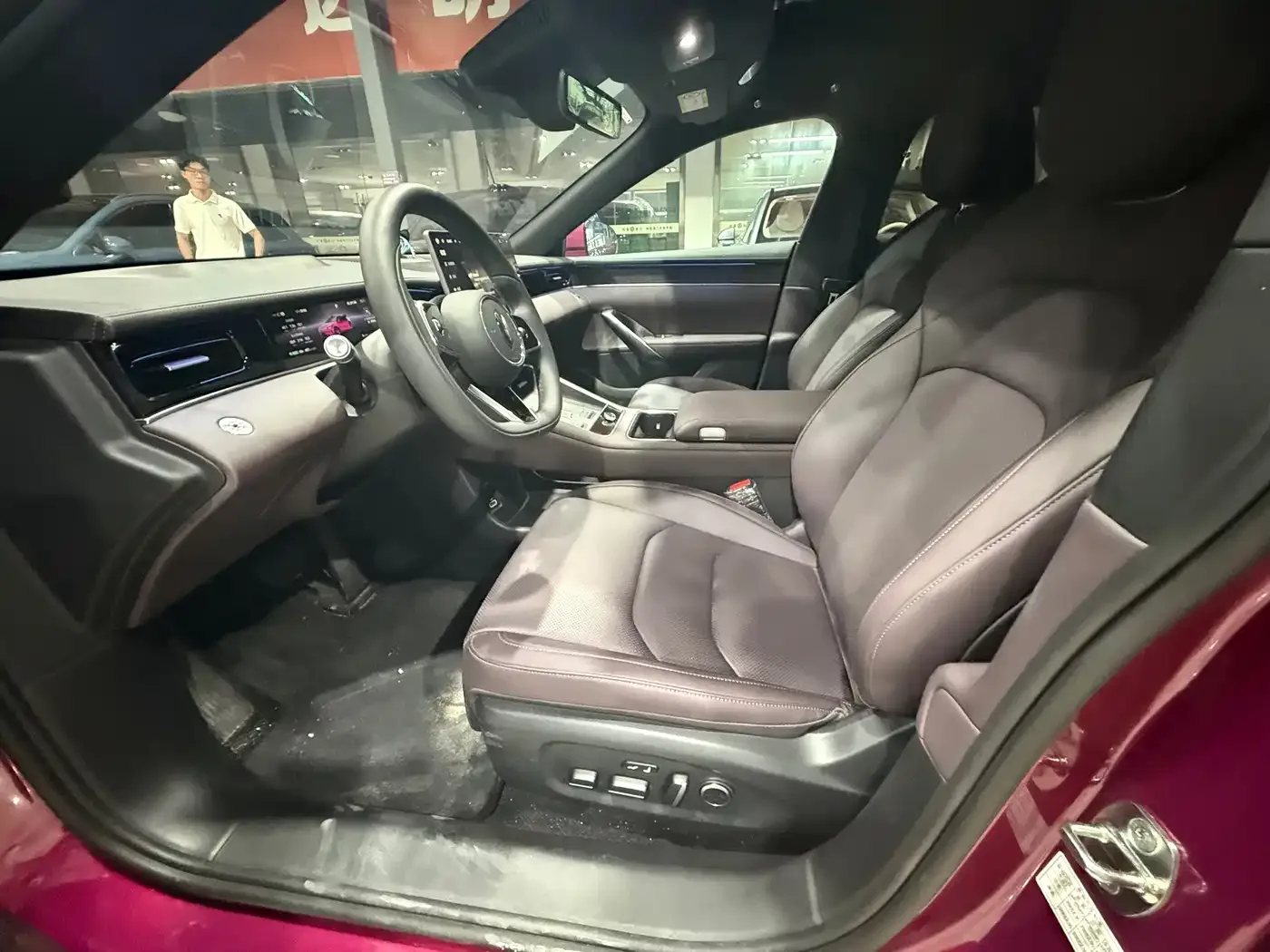 Shangjie Shangjie Z7 2026 Base Model — Фото автомобиля 5