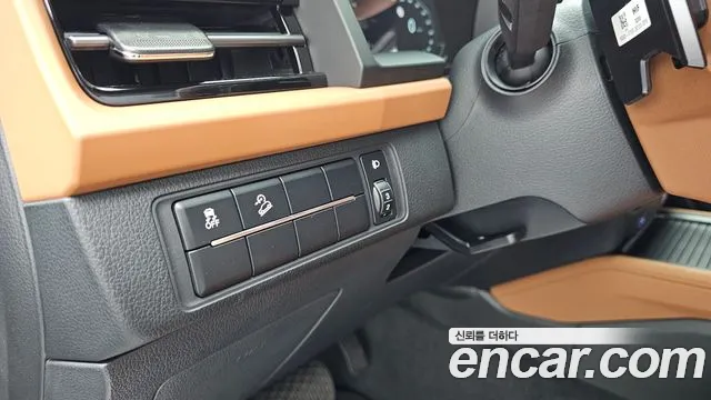 KG_Mobility_Ssangyong Musso Musso (Q300) Бензин 2.0 4WD — Фото автомобиля 18