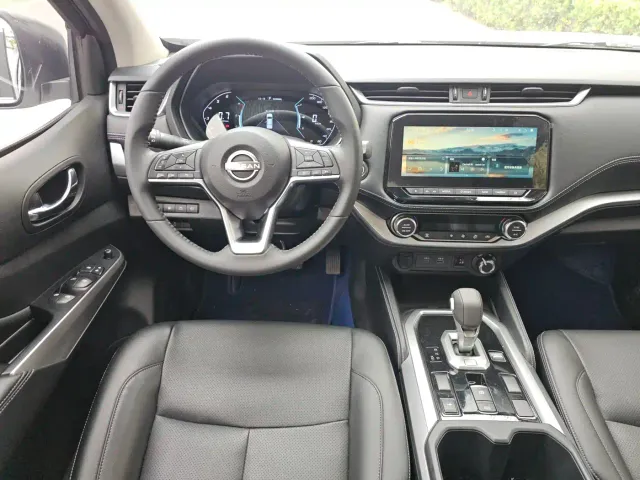 Nissan Navara — Фото автомобиля 14