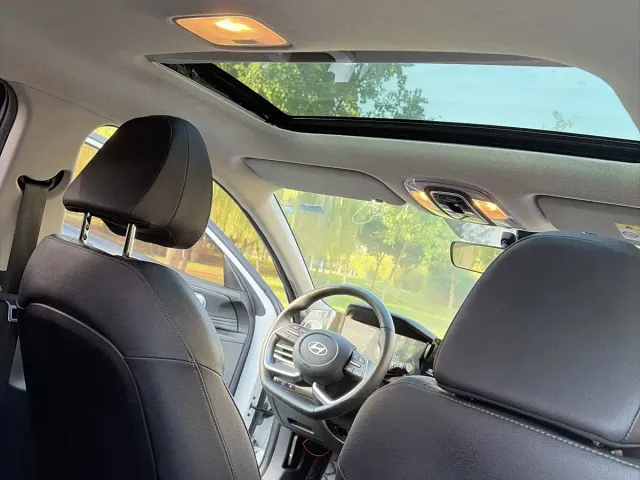 Hyundai Elantra — Фото автомобиля 21