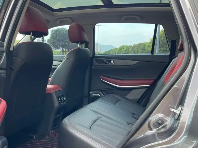 Changan CS75 — Фото автомобиля 6