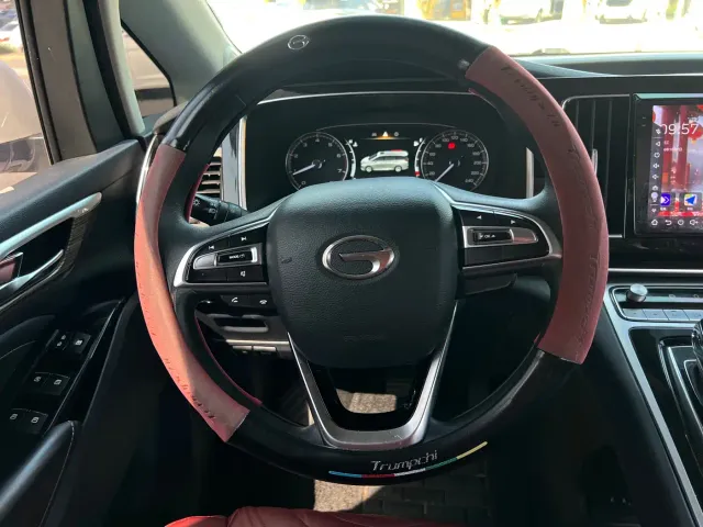 GAC Trumpchi M8 — Фото автомобиля 15