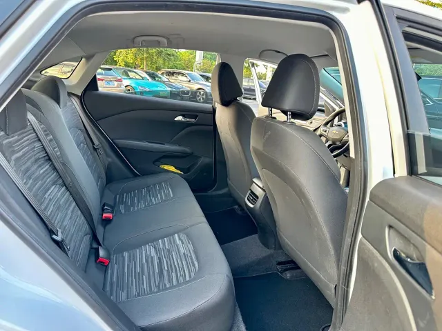 Chevrolet Monza — Фото автомобиля 10