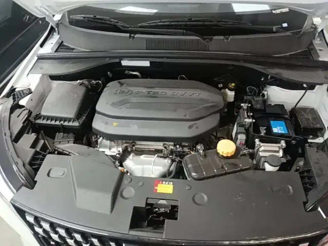 Wuling Xingchi — Фото автомобиля 15