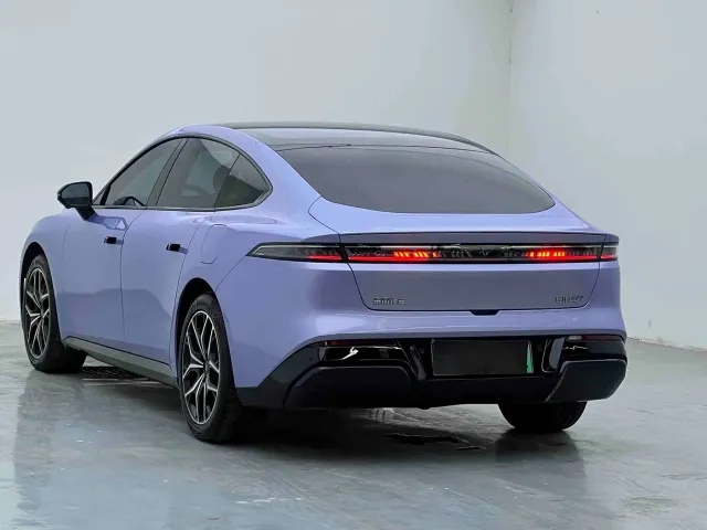 Dongfeng eπ 007 — Фото автомобиля 7