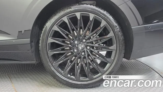 Hyundai Grandeur GN7 — Фото автомобиля 5