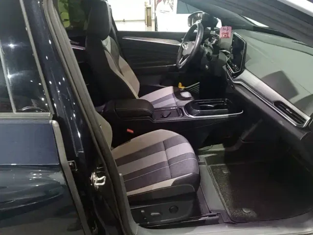 Volkswagen ID.4 Crozz — Фото автомобиля 24
