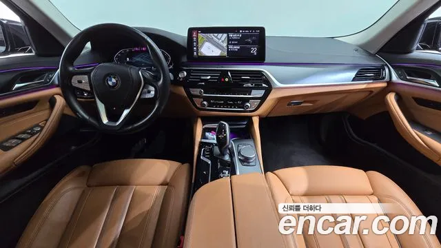 BMW 5-Series — Фото автомобиля 2