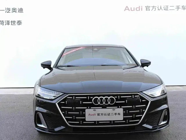 Audi A7L — Фото автомобиля 5