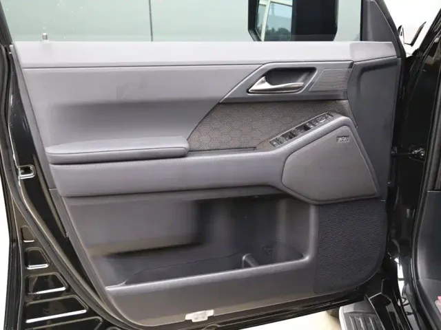 Lexus GX — Фото автомобиля 10