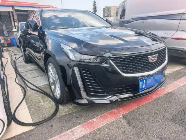 Cadillac CT5 — Фото автомобиля 3