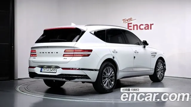 Genesis GV80 — Фото автомобиля 2