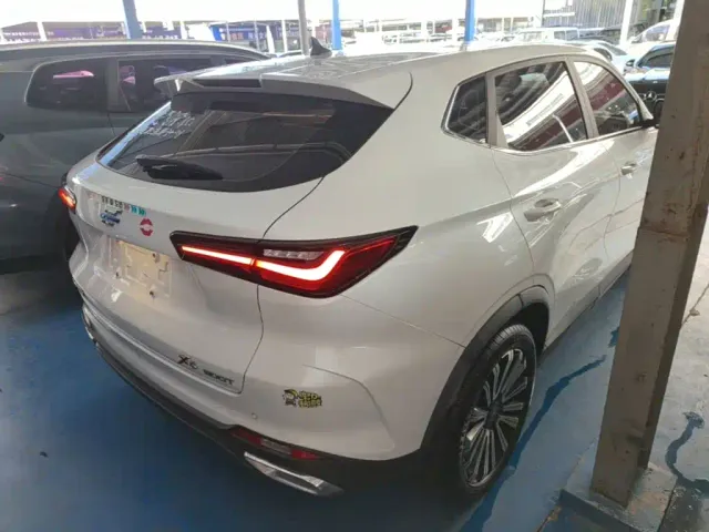 Changan Oushang X5 — Фото автомобиля 6