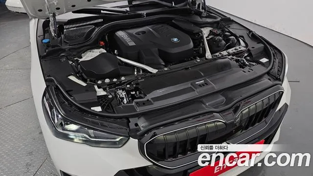 BMW 5-Series — Фото автомобиля 4