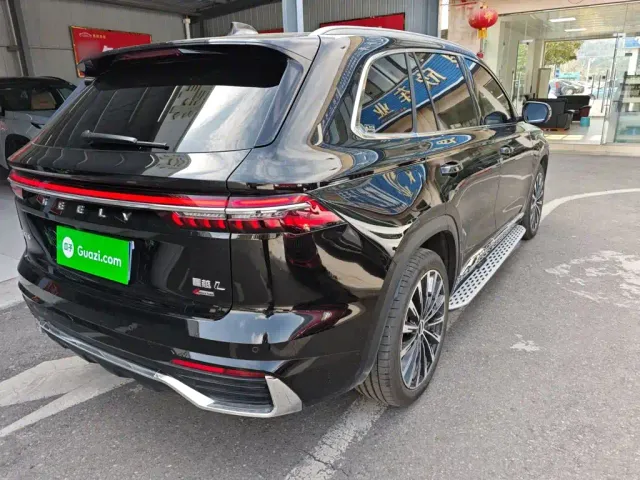 Geely Xingyue L — Фото автомобиля 4