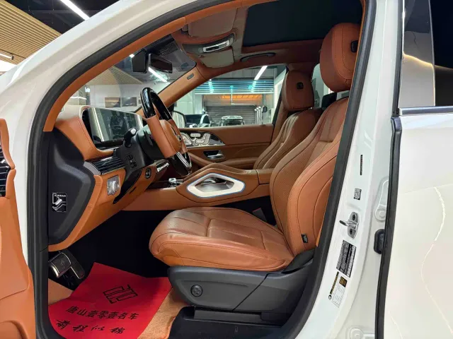 Mercedes-Benz GLS-Class — Фото автомобиля 17