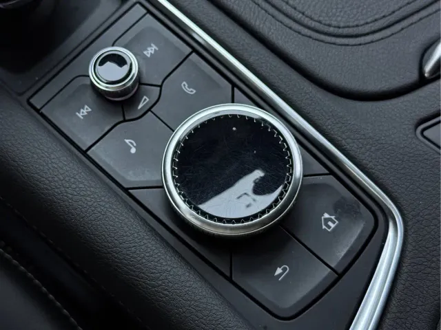 Cadillac XT5 — Фото автомобиля 10