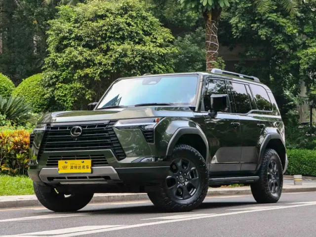 Фотография автомобиля — Lexus GX
