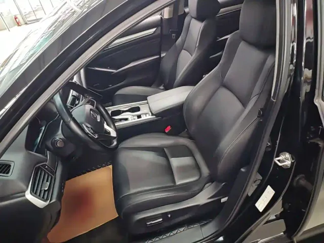 Honda Accord — Фото автомобиля 13